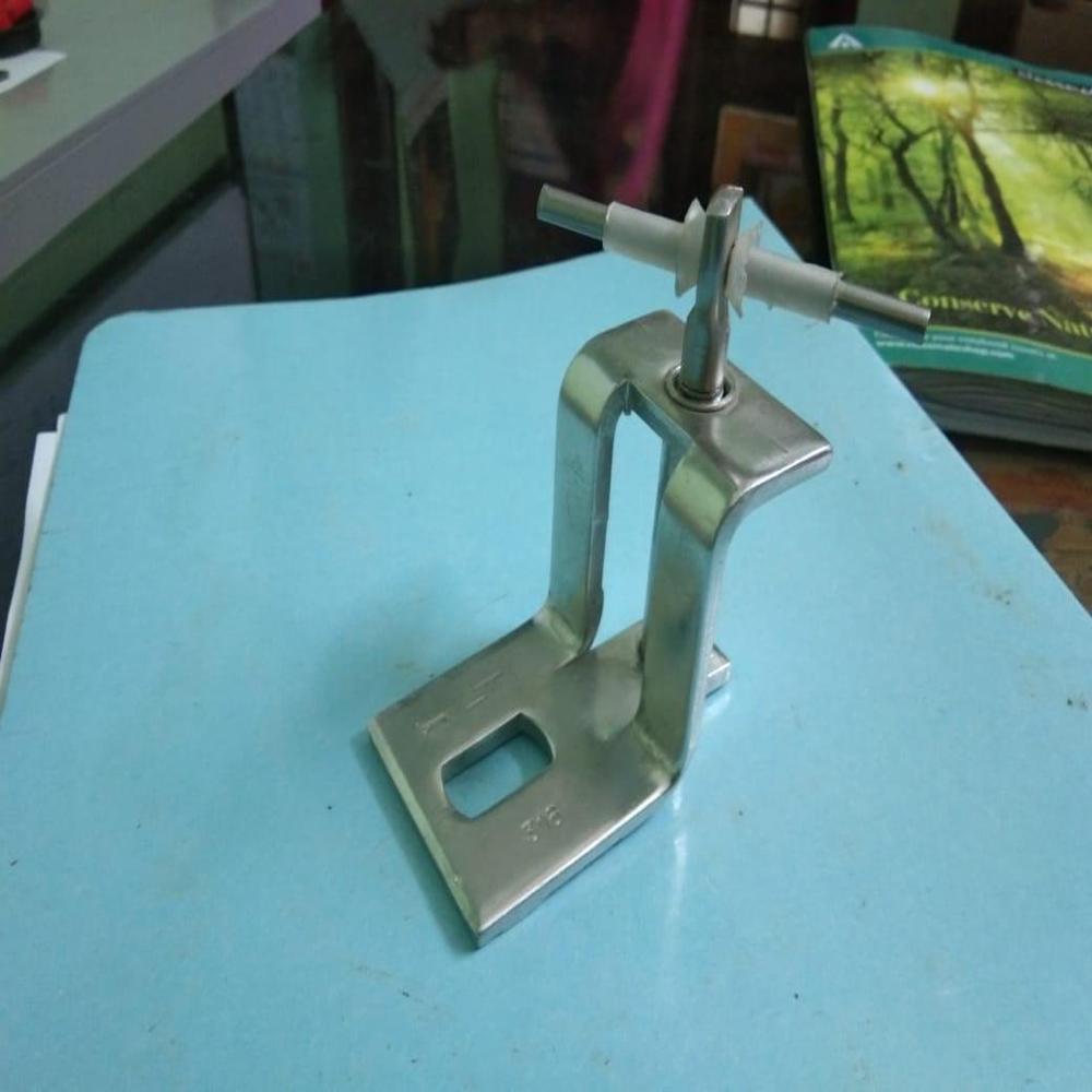 Chair Type Cladding Clamp