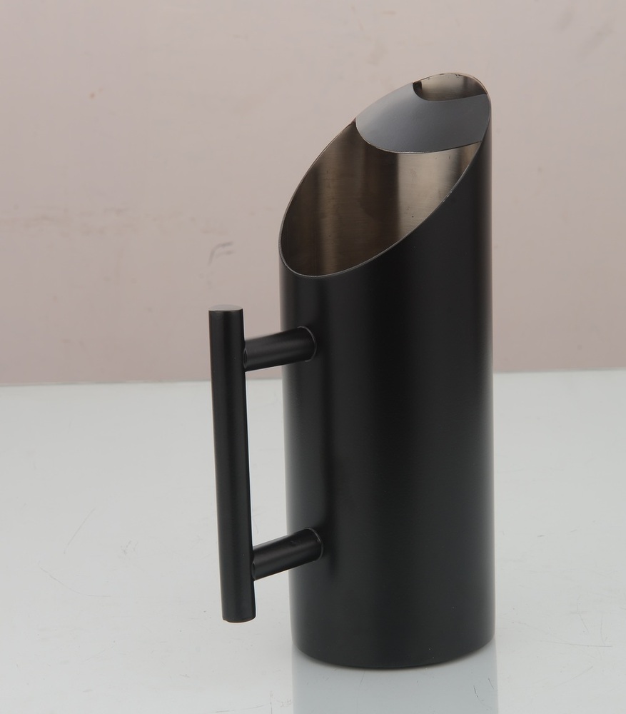 Black Matt Jug