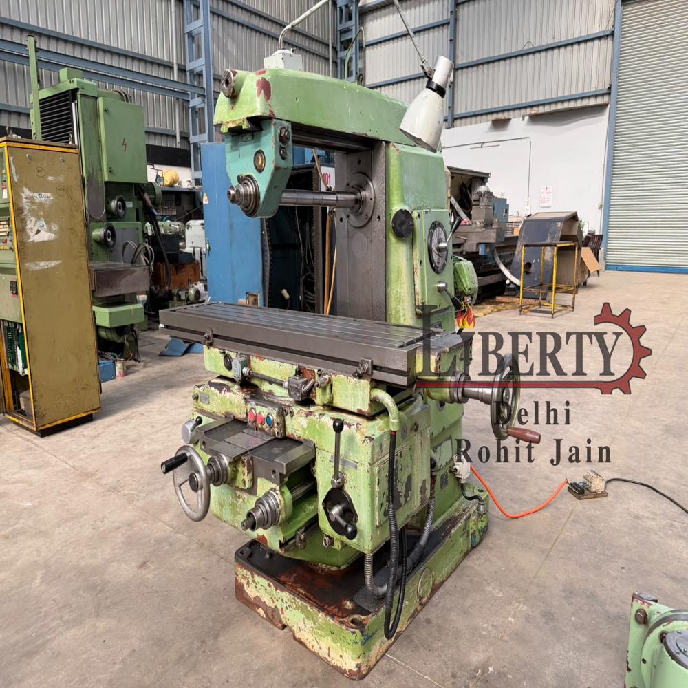 TOS Czech FA3U 1250 mm x 300 mm Universal Milling Machine