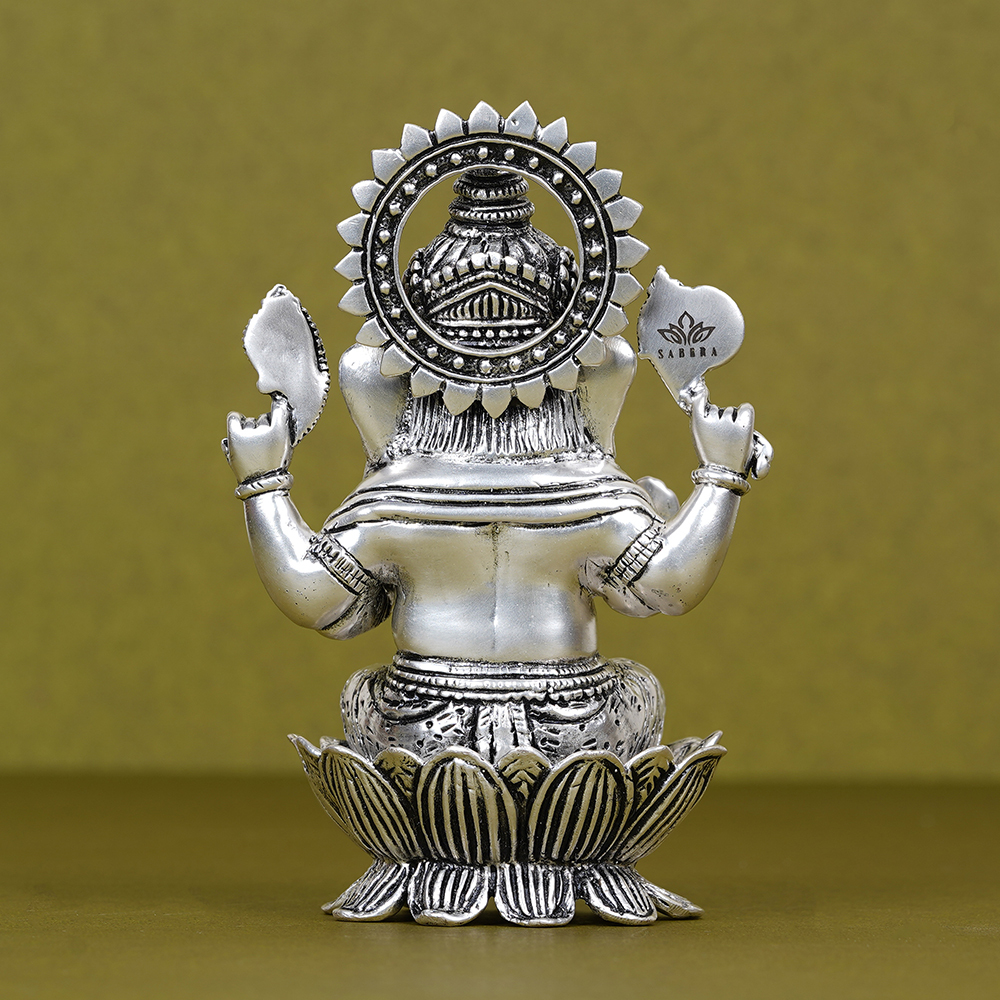 Ganpati Statue