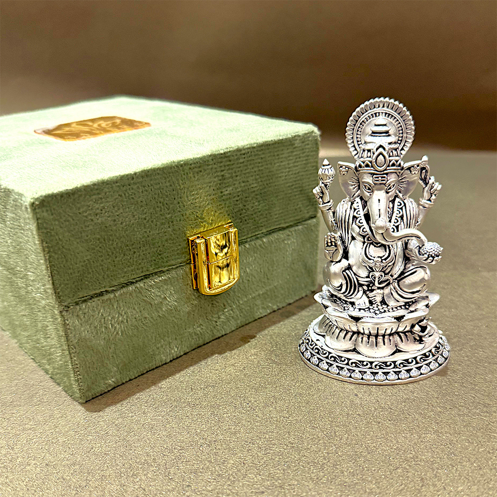 Lord Ganesh Statue