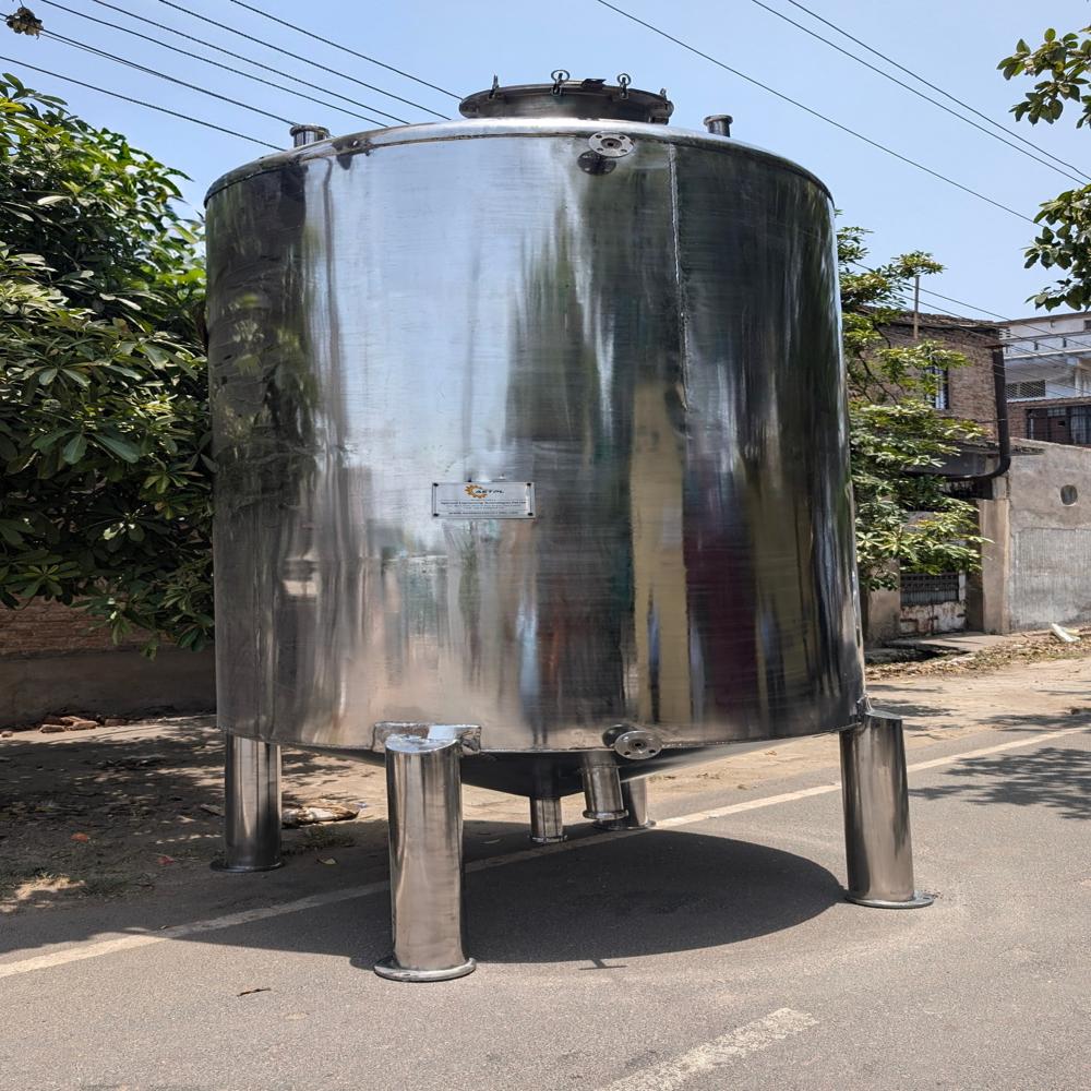 Edible Oil Storage Tank - Capacity: 20000 Ltr