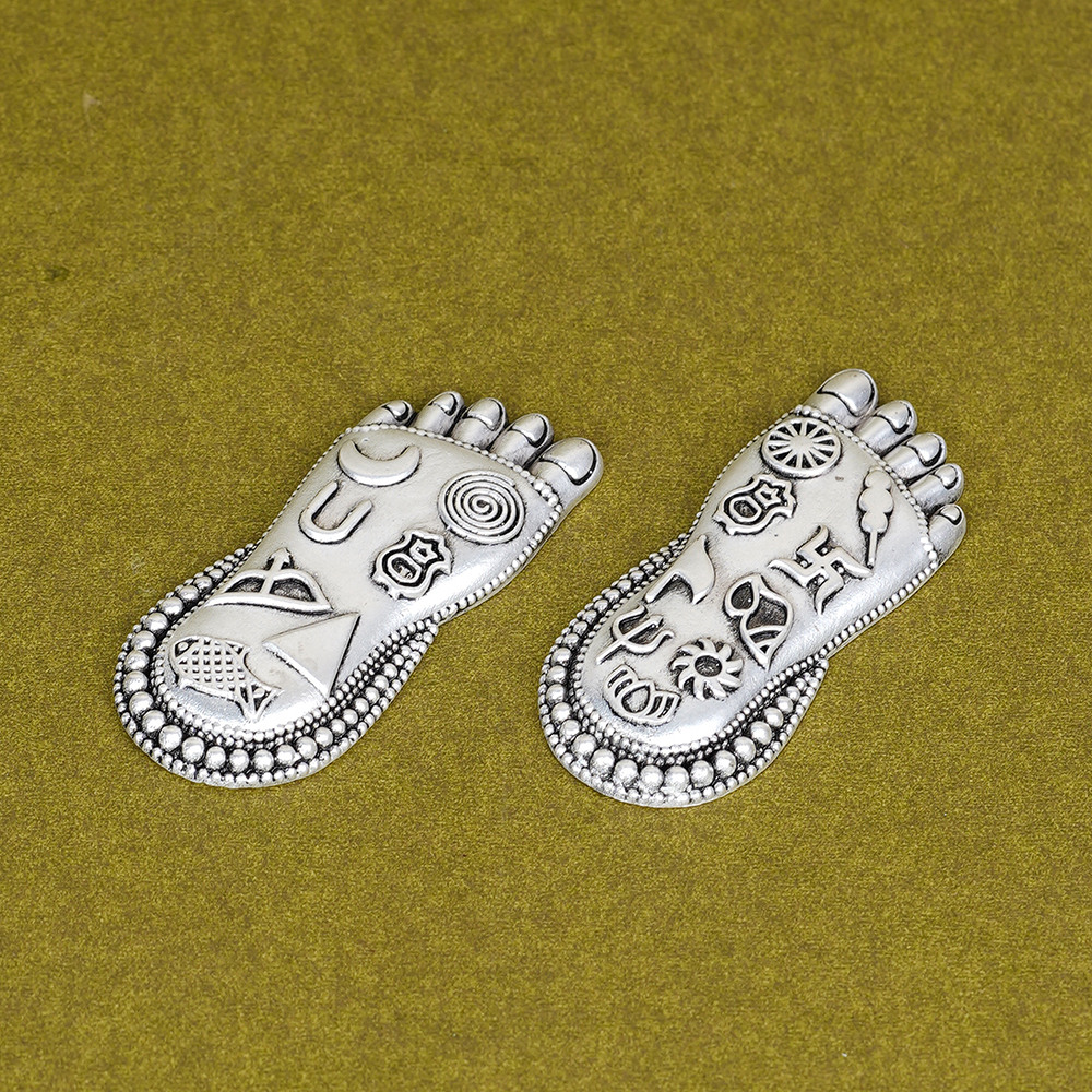 God Foot Decorative Item