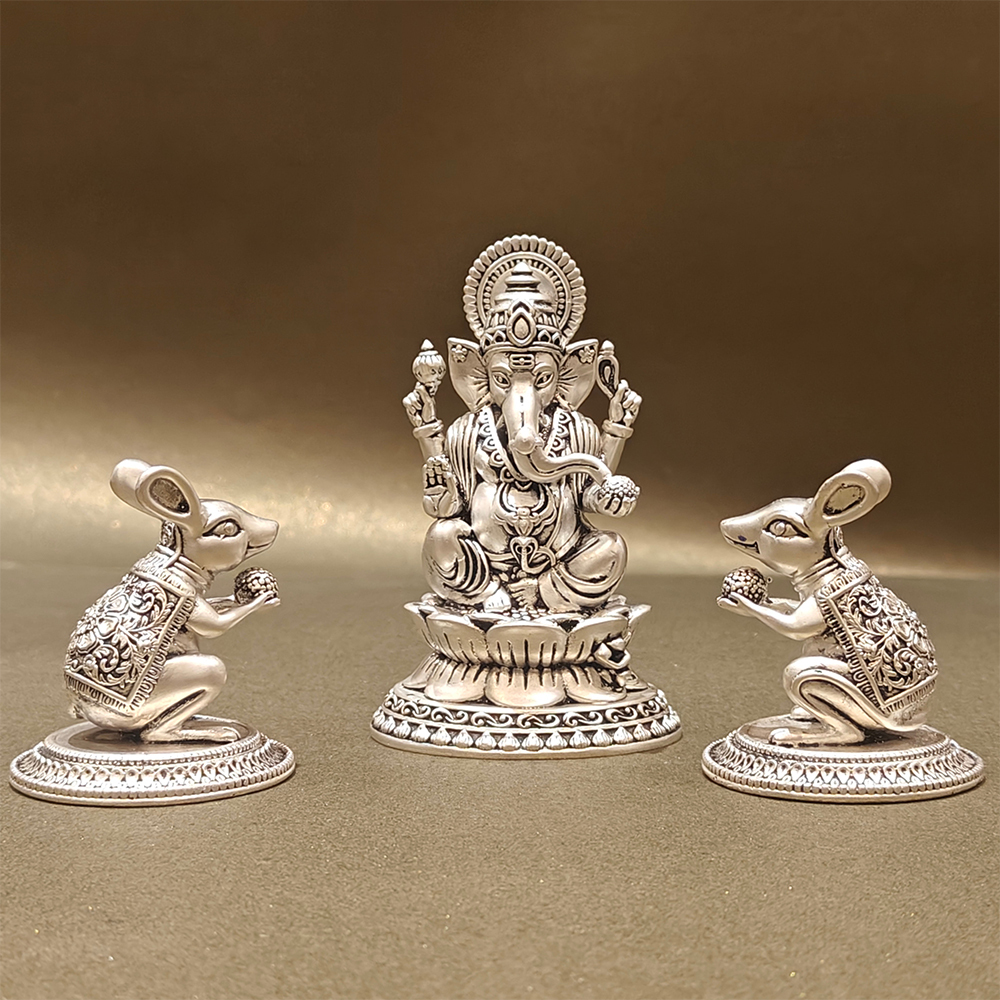 Mooshak With Laddu Decoration Item