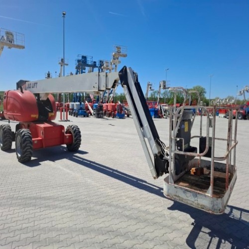 JLG 660SJ Boom Lift