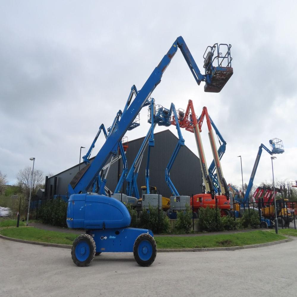 JLG 660SJ Boom Lift