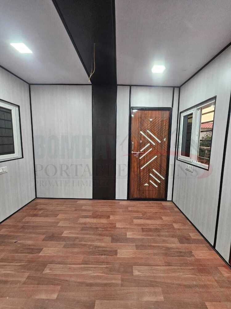 20/10 Mini Home Cabin