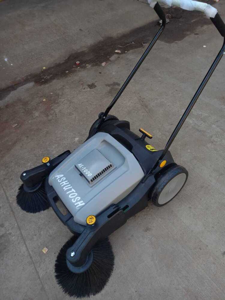 WALK BEHIND SWEEPER