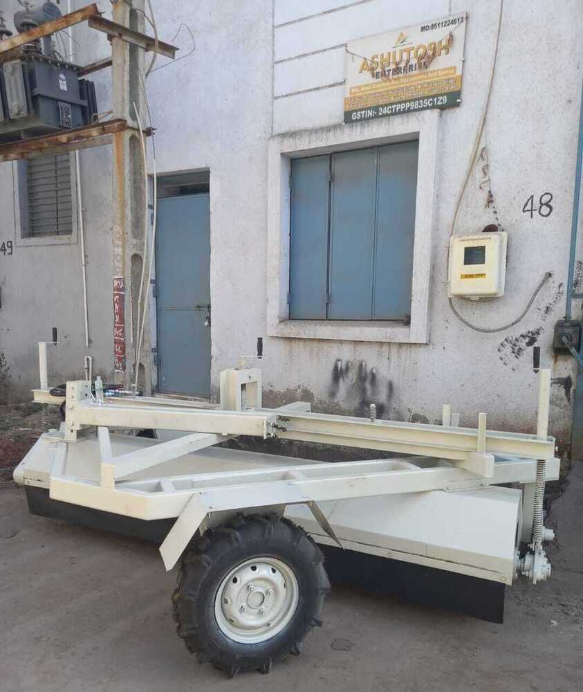 MECHANICAL BROOM