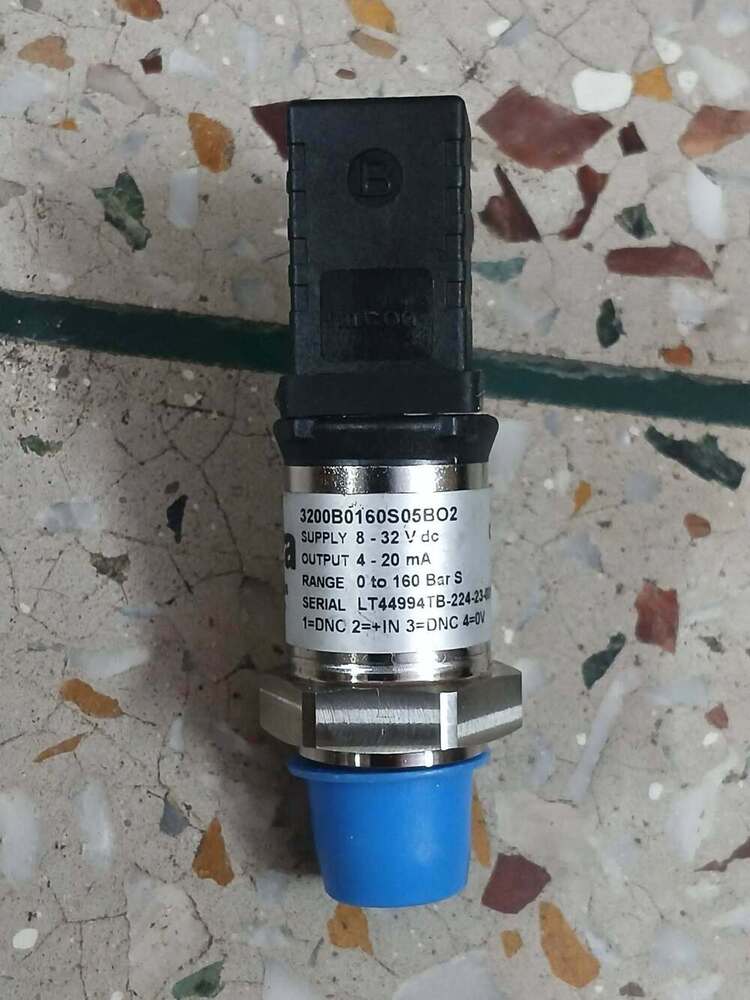 SETRA Pressure Transmitter Part No 3200B0160S05BO2 Range 0 TO 160 Bar