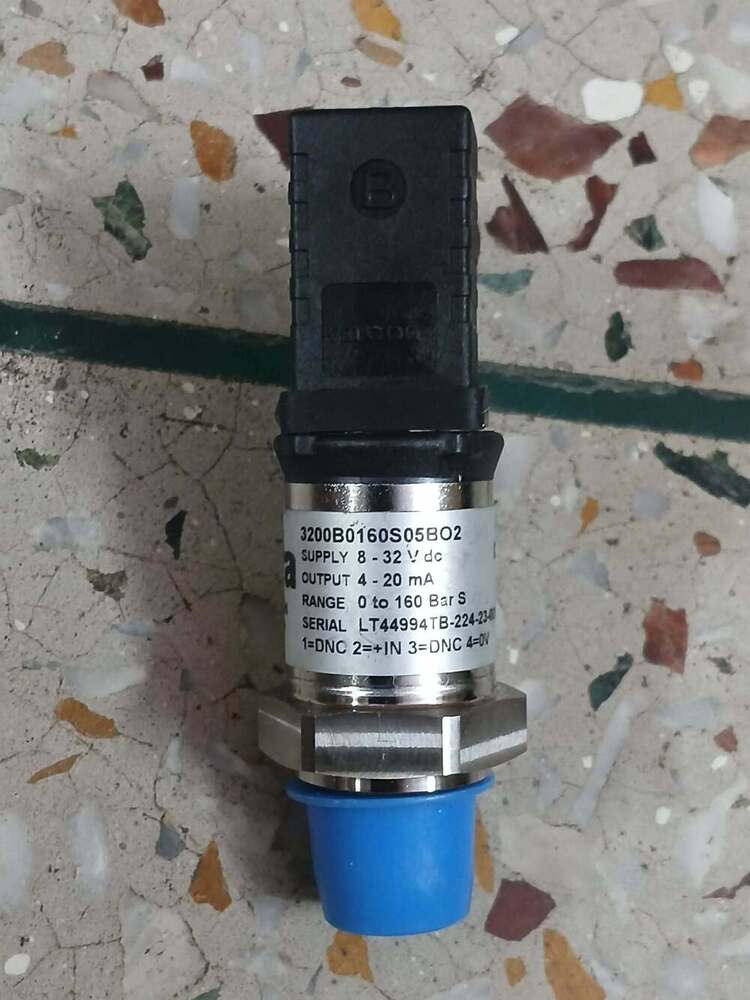 SETRA Pressure Transmitter Part No 3200B0160S05BO2 Range 0 TO 160 Bar