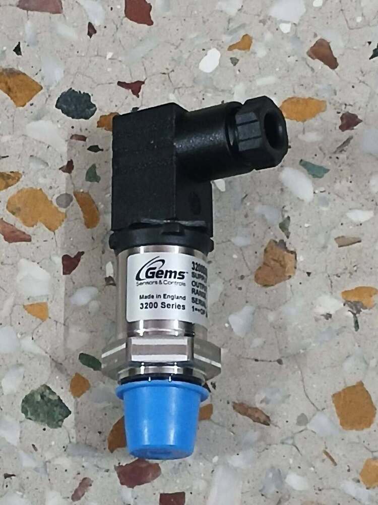 GEMS Pressure Transmitter Part No 3200S0250S05BR0002 Range 0 TO 250 Bar