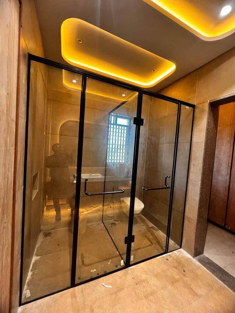 Framed Shower Cubicle 45mm Profile