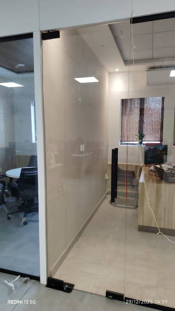 Frameless Glass Openable Door