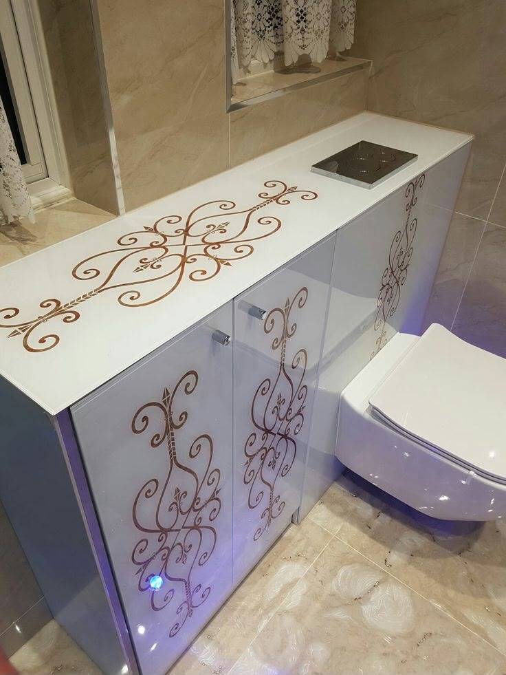 Customized Lacquered Glass Table Top
