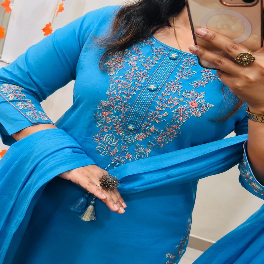 ladies designer suit  set