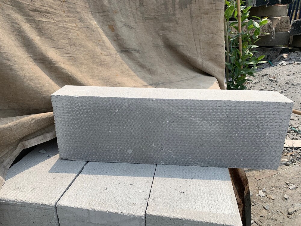 Khangar Aac Blocks Broken - Natural Stone Type: Sandstone
