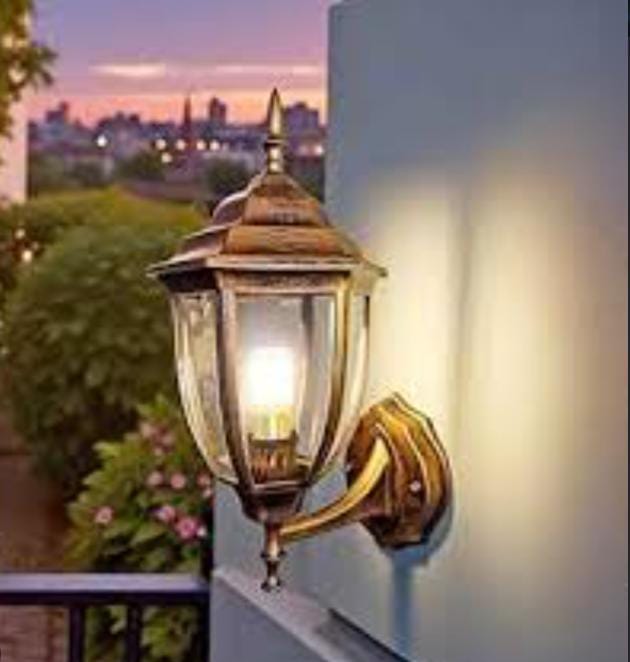 WALL GATE LIGHT