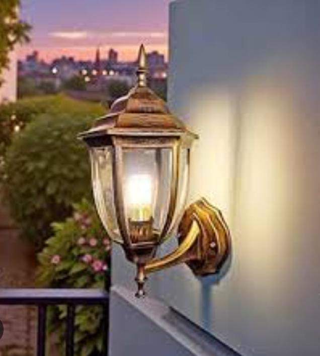 Wall Gate Light