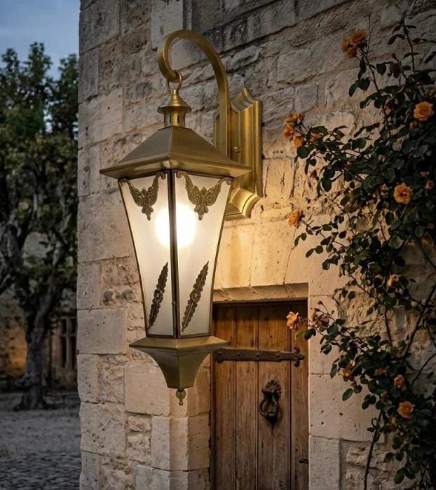 WALL GATE LIGHT
