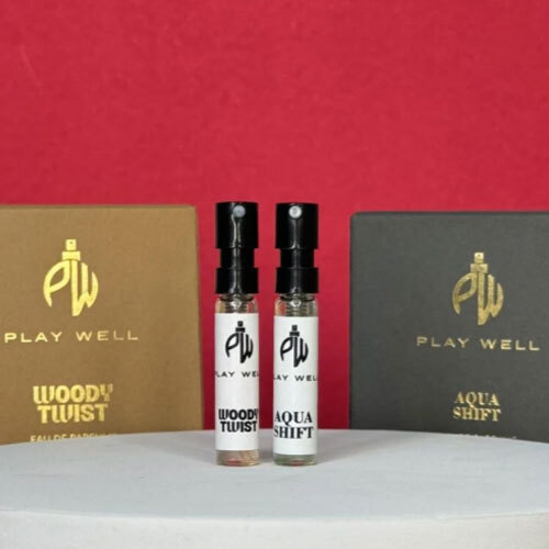 Combo of Aqua Shift & Woody Twist 2ml (Sample)