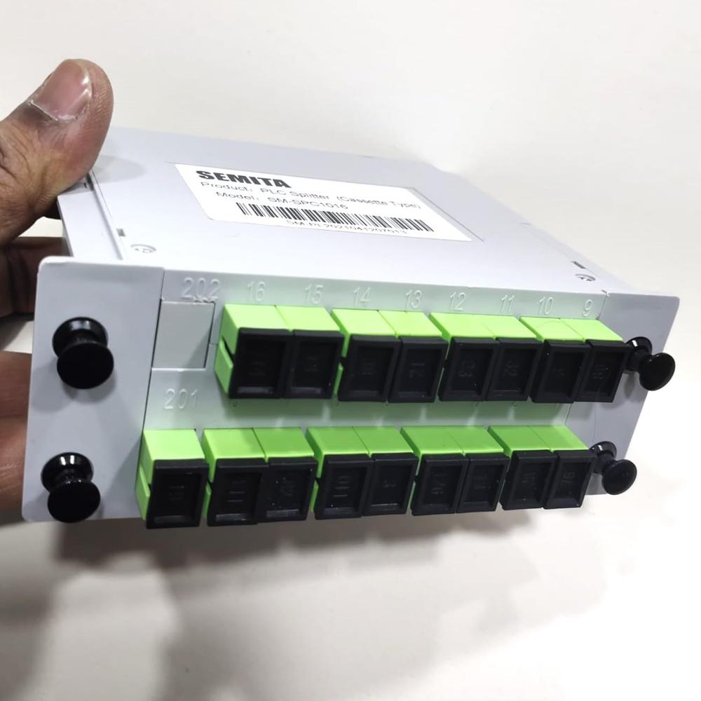 1x16 LGX cassette Planar Lightwave Circuit (PLC) splitter with SC/APC connectors
