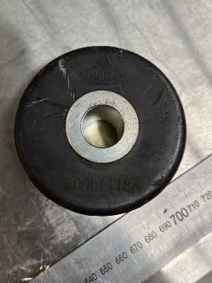 MACK 20QL1118A  REAR TRANSMISSION MOUNT / TRANSMISSION INSULATOR  RUBBER