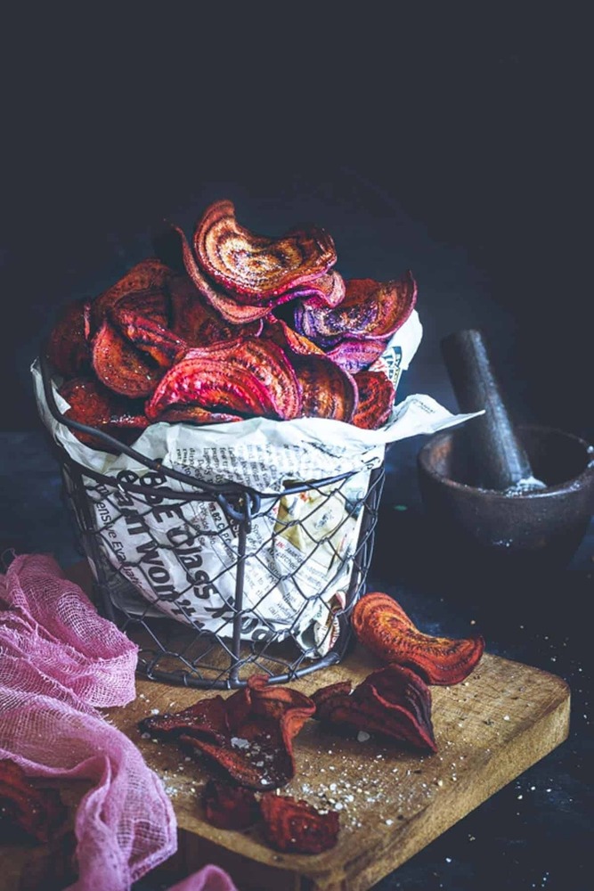 Beetroot Salted Chips - Baked Beetroot Snack In Convenient Bottle | Salty Flavor, 24-month Shelf Life, Ideal For Healthy Snacking And Parties
