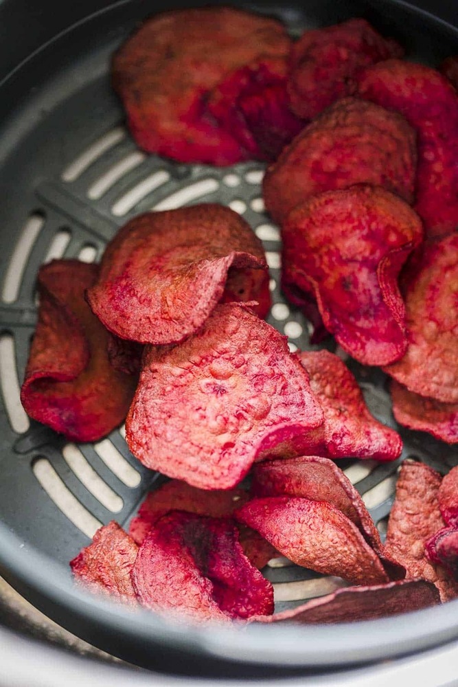 Beetroot Salted Chips - Baked Beetroot Snack In Convenient Bottle | Salty Flavor, 24-month Shelf Life, Ideal For Healthy Snacking And Parties
