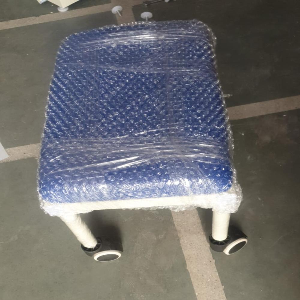 Pcd Stool With Wheel - Color: Blue