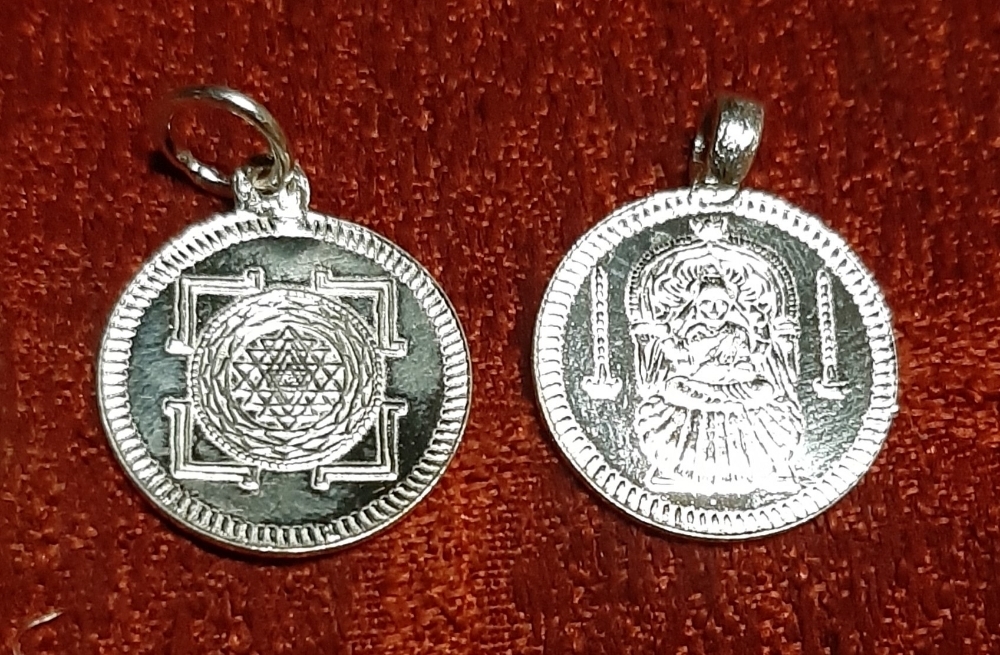 Pure Silver Sri Chakra Dollar