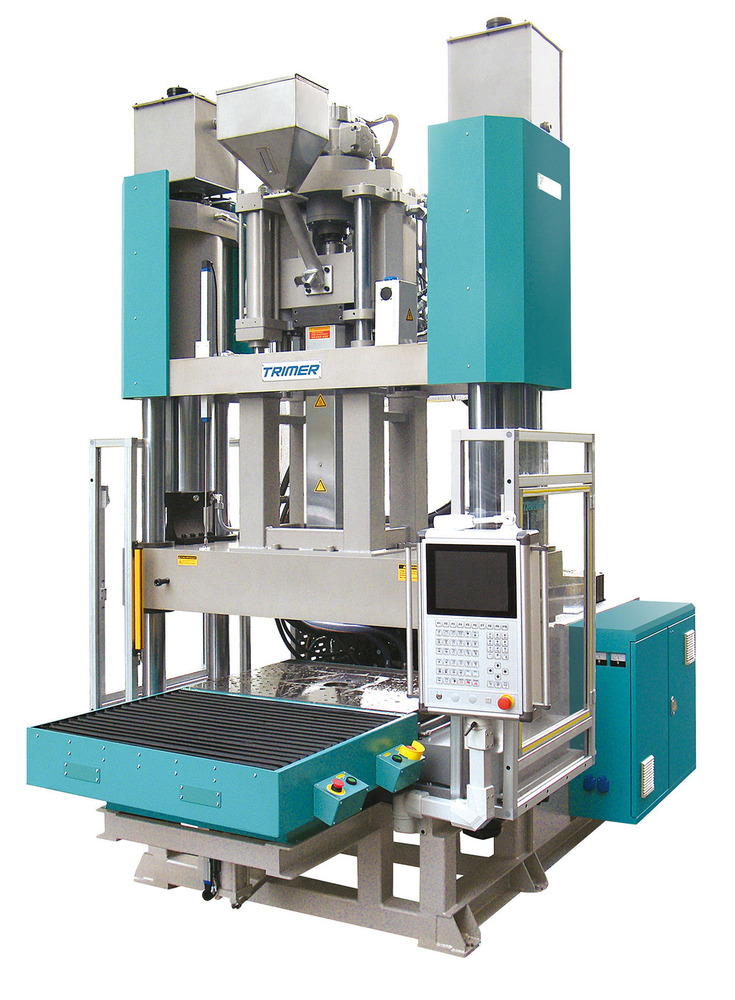 Low Workbench and Double Sliding Table Vertical Injection Moulding Machine