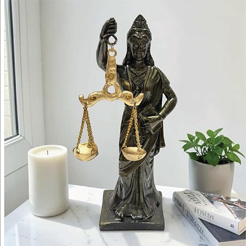 3 x 2 x 3 inch Lady Justice Statue