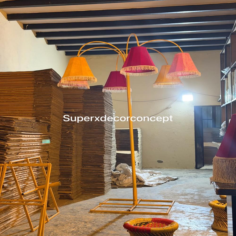 Fabric Lamp Tree - Hangers Type: Outdoor