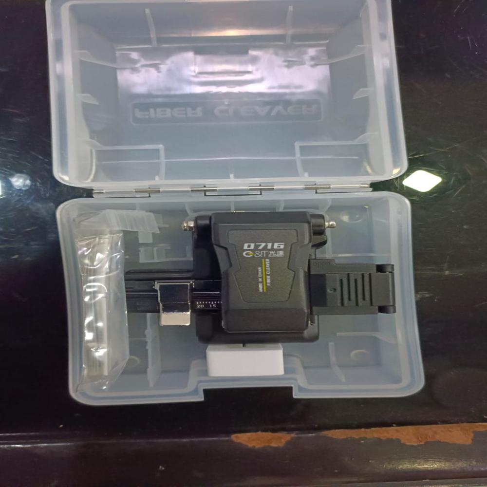Fiber Optic Cleaver G&t 0716 - Color: Black