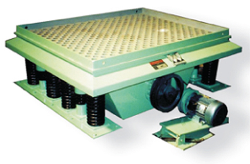 GREEN-SAND, NO-BACK, CO2 SAND SHAKEOUT FOR FOUNDRY - Steel 1500-3000mm, Eccentric/Vibromotor Drive | Continuous Duty, Sand Removal, Robust Design
