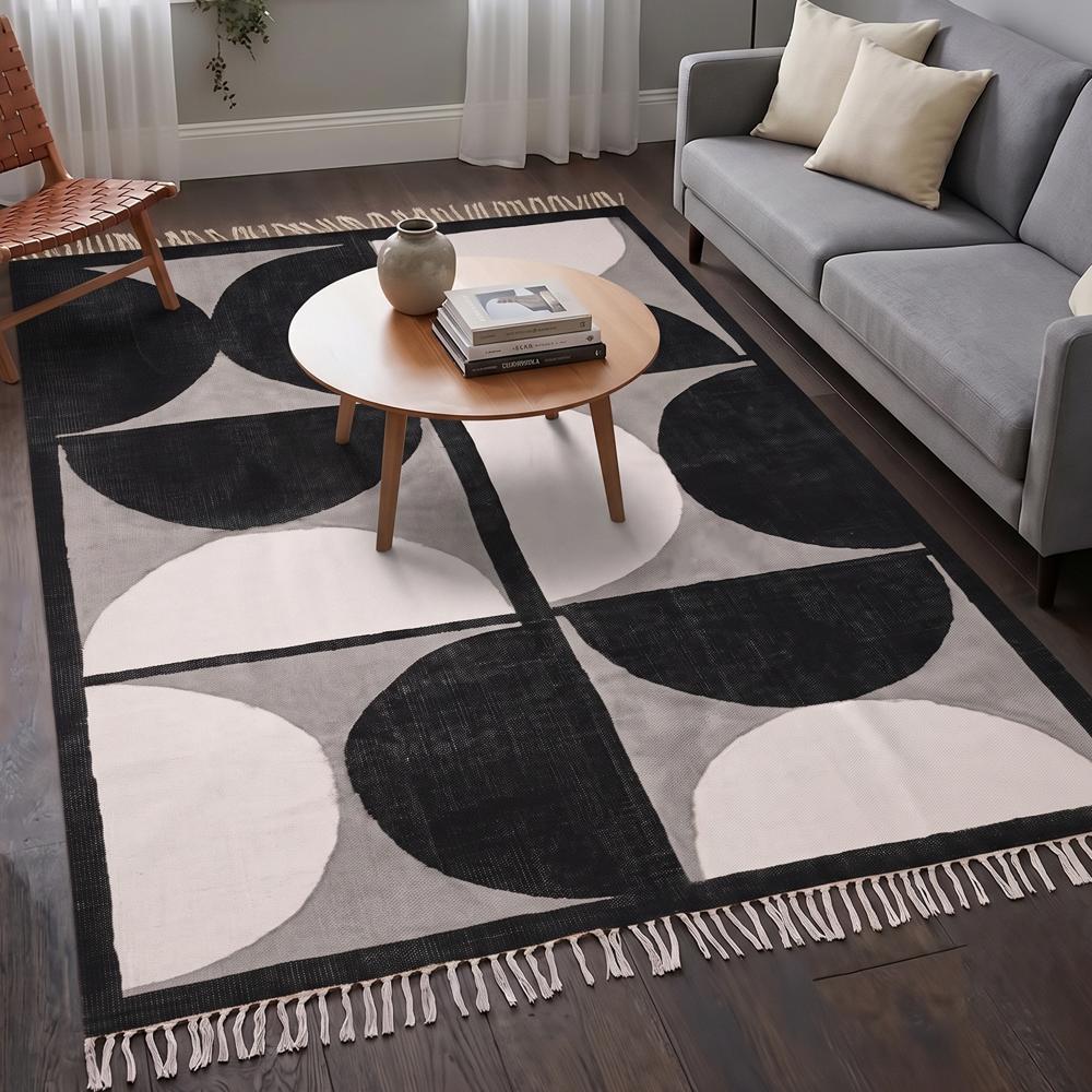 Washable Handmade Cotton Geometric Rug Block Printed Area Rug - Color: Black