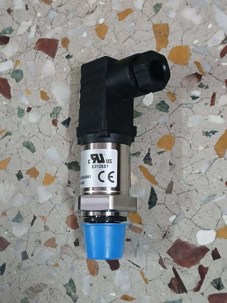 SETRA Pressure Transmitter Part No 3200B0060G05BR2 Range 0 TO 60 Bar
