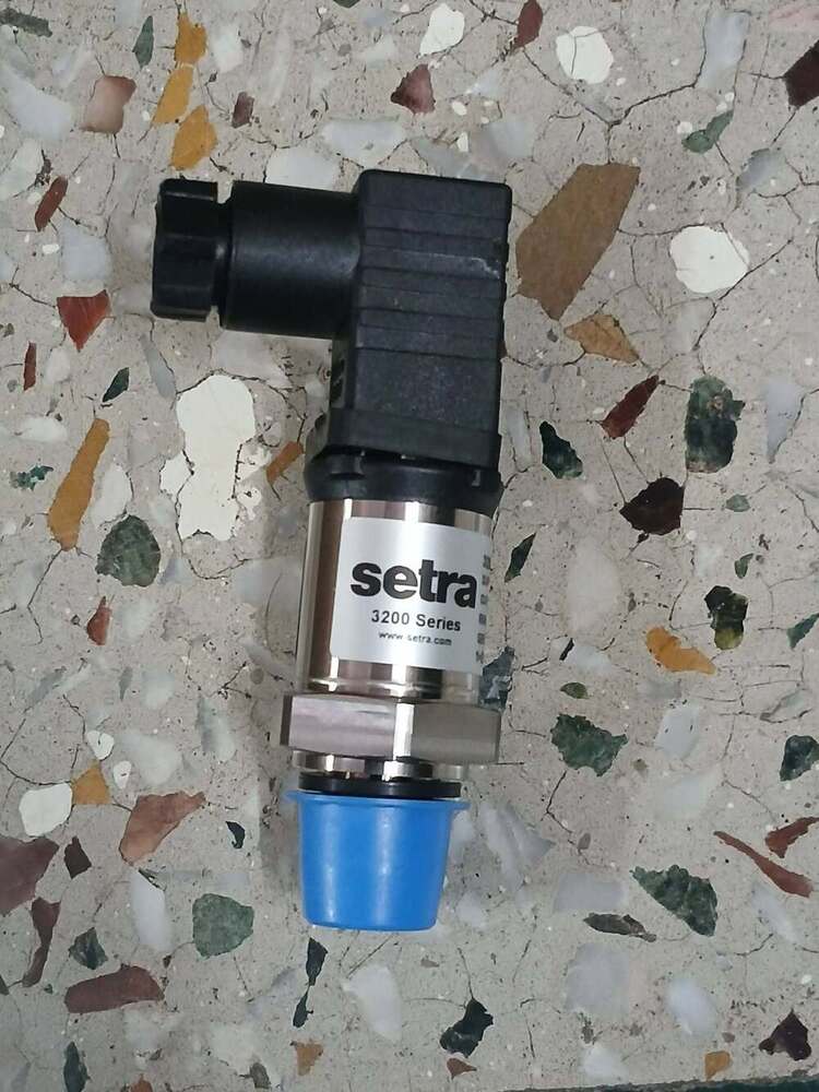 SETRA Pressure Transmitter Part No 3200B0060G05BR2 Range 0 TO 60 Bar