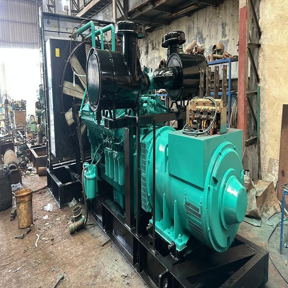 1010kva Cummins Refurbised Silent Dg Gen Set - Dimensions: 5000x4500x4800 Millimeter (Mm)