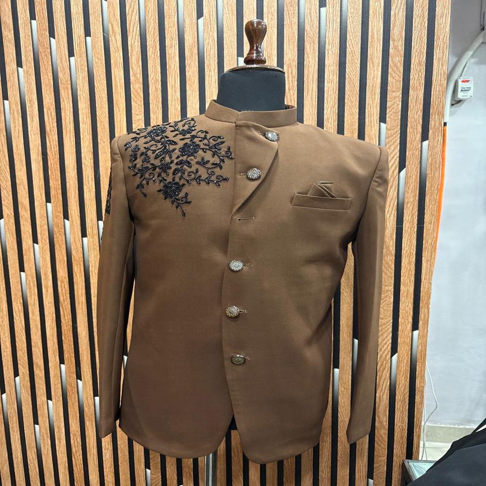 Premium Structured Embroidered Jodhpuri