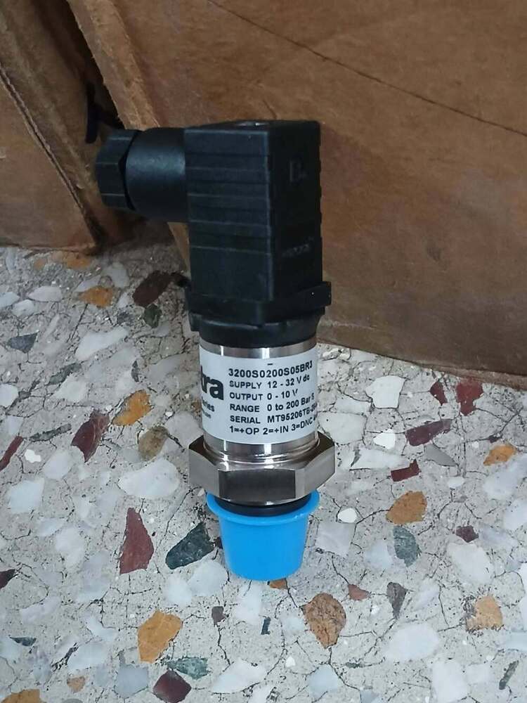 SETRA Pressure Transmitter Part No 3200S0200S05BR3 Range 0 TO 200 Bar