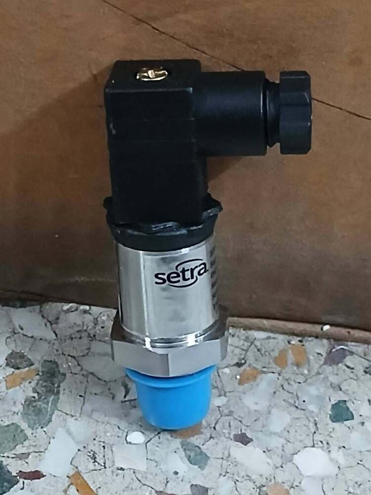 SETRA Pressure Transmitter Part No 3200B0600S05B00001 Range 0 TO 600 Bar