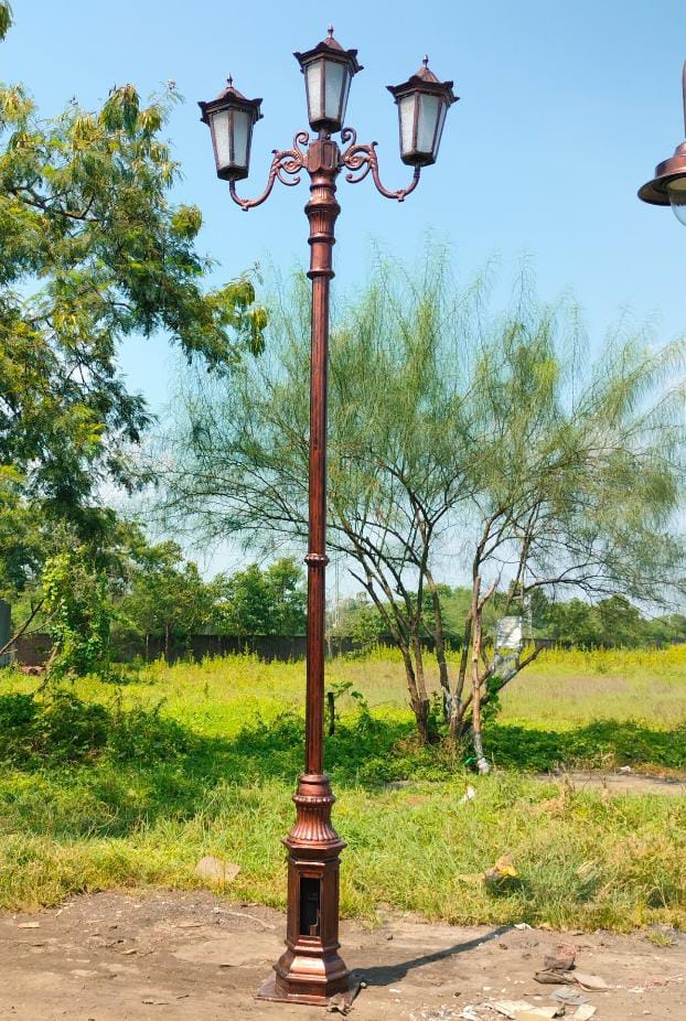 Pole Light