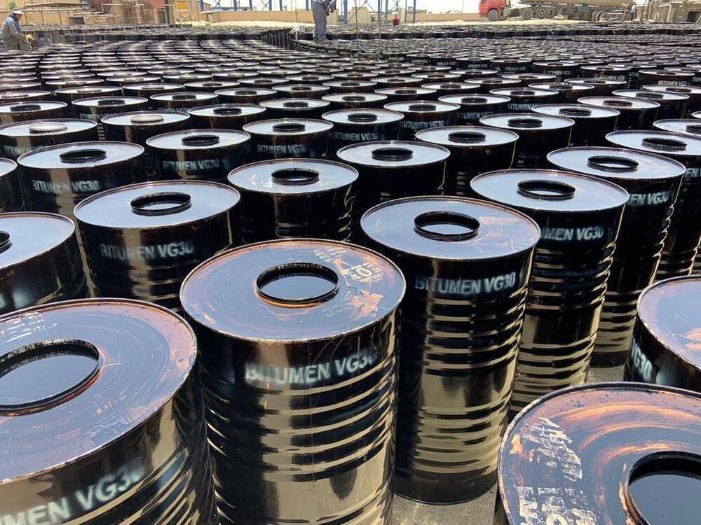 VG40 Bitumen Drums