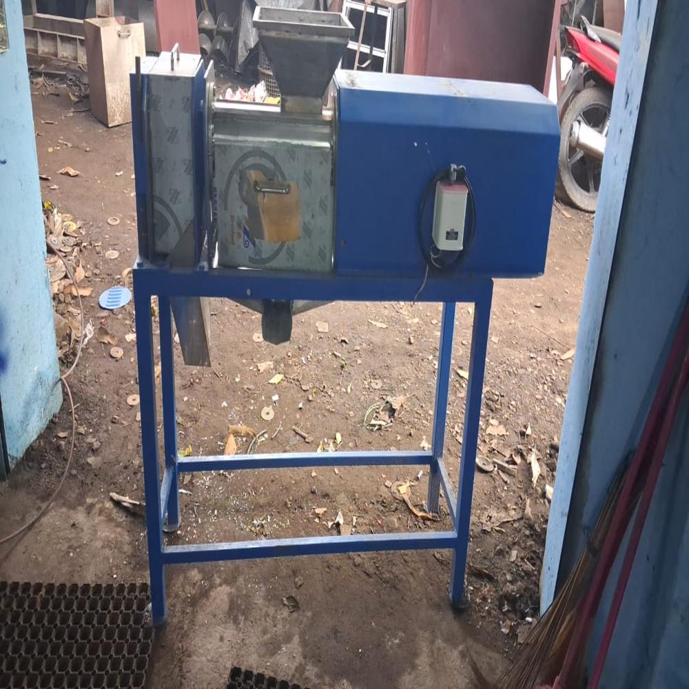 Mariya Amla Juice Single Screw Press Machine 3HP 100Kgperhr MS&SS Material