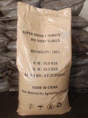 Humic acid shiny flakes 98%
