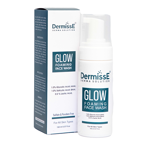 150ml Glow Foaming Face Wash