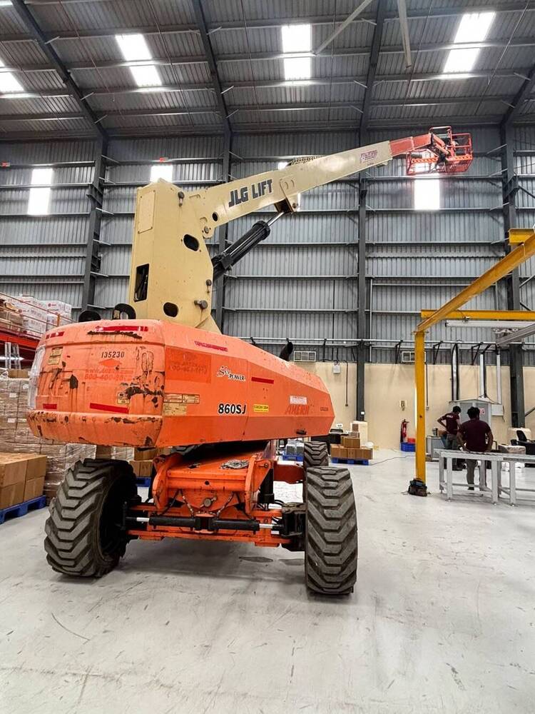800S JLG Boom Lift