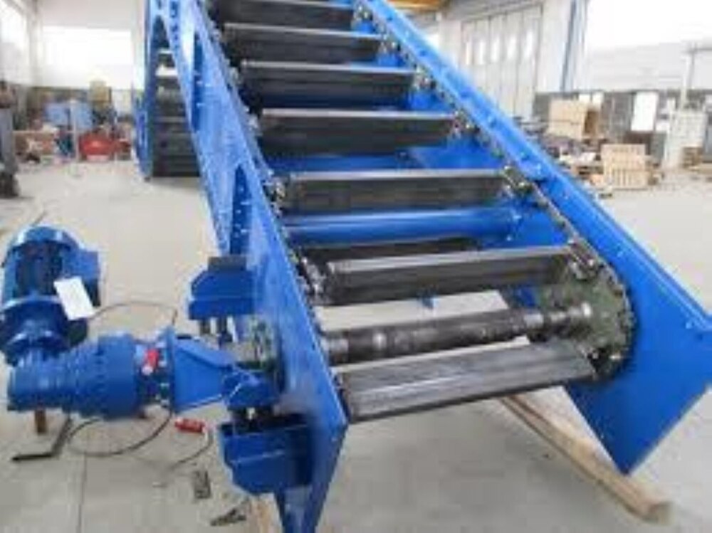Scrapper Conveyor System - Material: Metal
